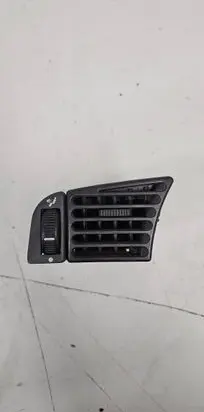 Citroen Jumper Dashboard side air vent grill/cover trim 222705
