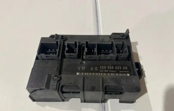 Volkswagen Caddy Comfort/convenience module 1K0959433AK S0401H030