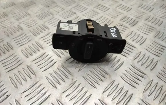 Mercedes-Benz A W176 Light switch A2469050050