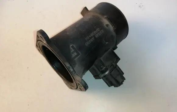 Nissan Navara D22 Mass air flow meter 226807S000