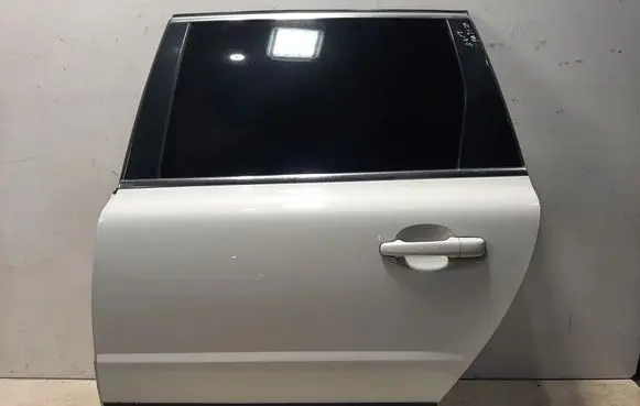 Volvo XC70 Rear door 