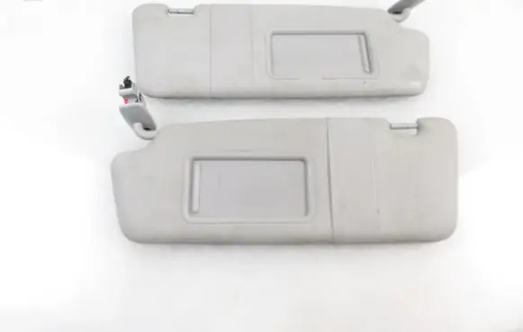 Audi A3 S3 8P Sun visor clip/hook/bracket 8P2857552