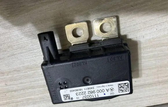 Mercedes-Benz E W212 MPM control module A0009822223