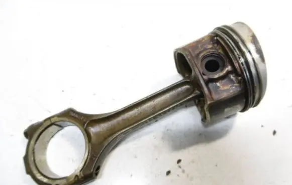 Volkswagen Sharan Piston 81L58