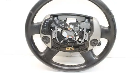 Toyota Prius (XW20) Steering wheel