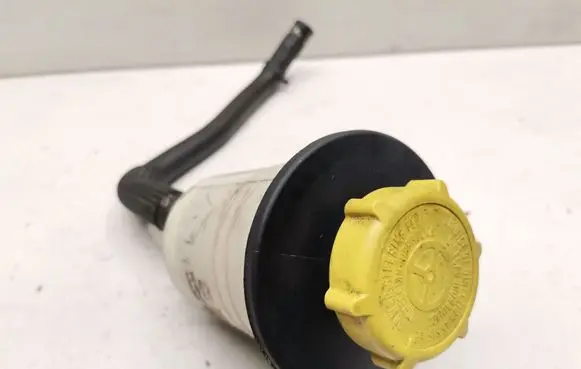 Land Rover Range Rover Sport L320 Power steering fluid tank/reservoir YC153R700A