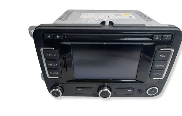 Volkswagen Scirocco Radio/CD/DVD/GPS head unit 3C0035270 7612032080