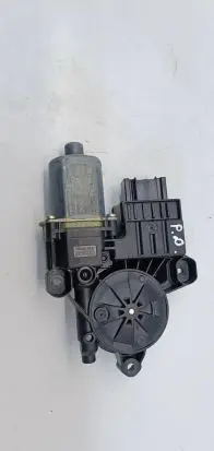 Skoda Scala Front door window regulator motor 2Q1959406B