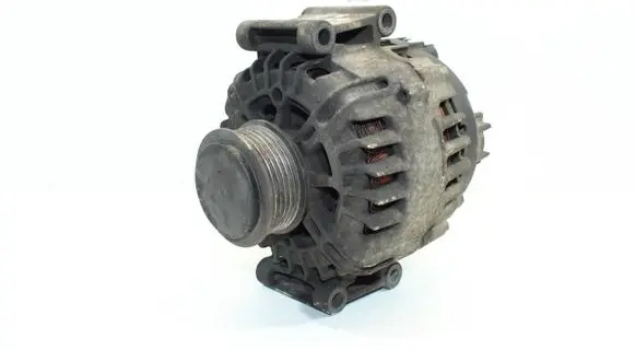 Audi A6 S6 C6 4F Generator/alternator 06E903018E 707000006 2606020A