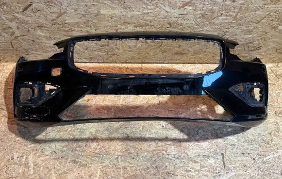 Volvo V60 Front bumper 31690589 K261961