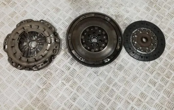 Mercedes-Benz B W246 W242 Clutch set kit 123109110R TD5190 0444