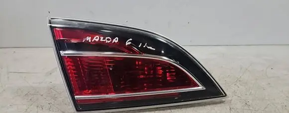 Mazda 6 Tailgate rear/tail lights gs2a513f0