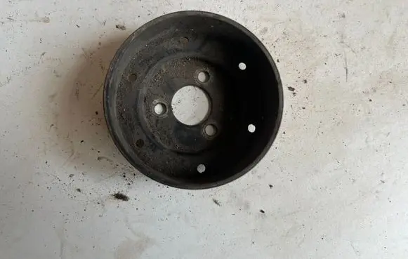 Audi A4 S4 B5 8D Water pump pulley 058119145