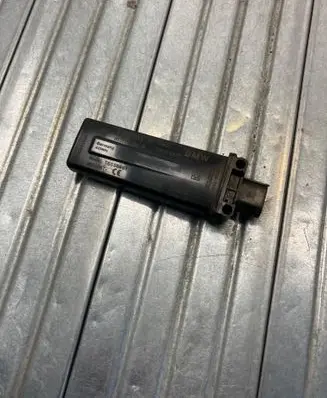 BMW 5 F10 F11 Tire pressure control unit 6871056 053120100715 TSSSG4G5