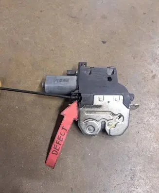 Mercedes-Benz S W221 Tailgate/trunk/boot lock/catch/latch 2217500085 06110
