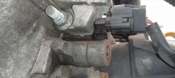 Toyota Yaris Camshaft vanos timing valve 210110340