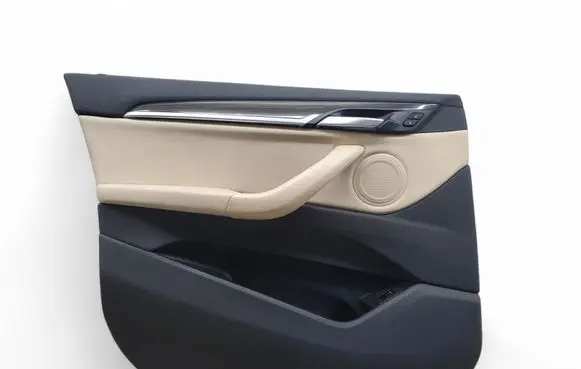 BMW X1 F48 F49 Front door card panel trim 67822651