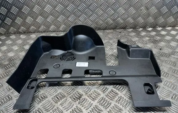 Dashboard lower bottom trim panel