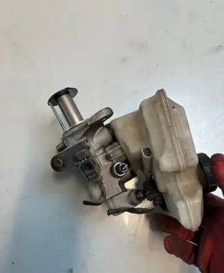 Seat Ibiza V (KJ) Brake booster 2Q1611301 32672124