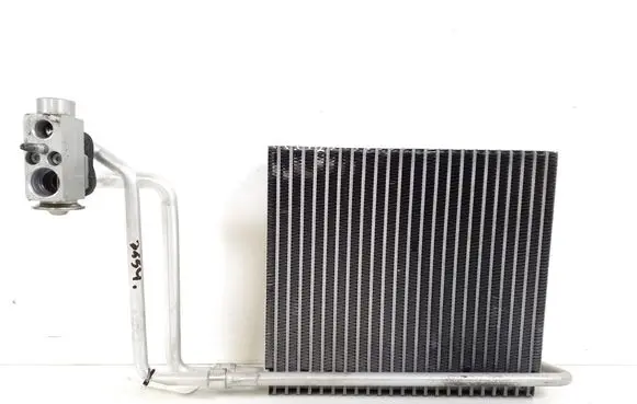 Mercedes-Benz Vito Viano W639 Air conditioning (A/C) radiator (interior) A0028303458