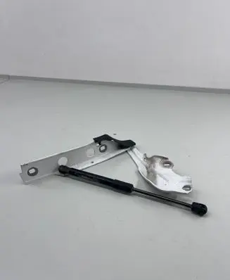 Audi A6 C7 Engine bonnet/hood hinges 4g8823302
