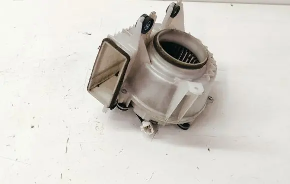 Toyota Prius (XW30) Hybrid/electric vehicle battery fan G923076010