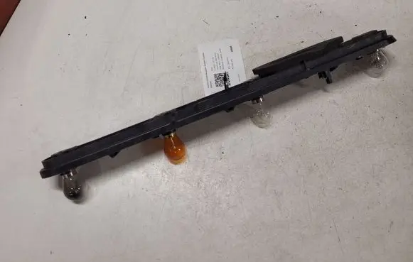 Ford C-MAX I Tail light bulb cover holder