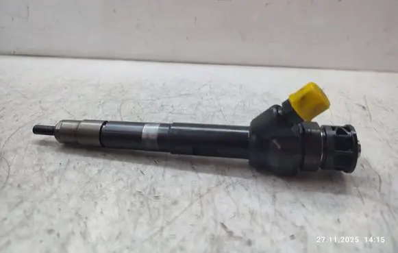 Land Rover Discovery Sport Fuel injector 0445110654 G4D39K546AA