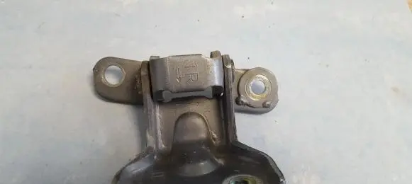 Mazda 323 Rear door lower hinge