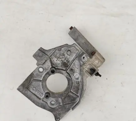 Citroen Berlingo Fuel pump bracket 9654959880