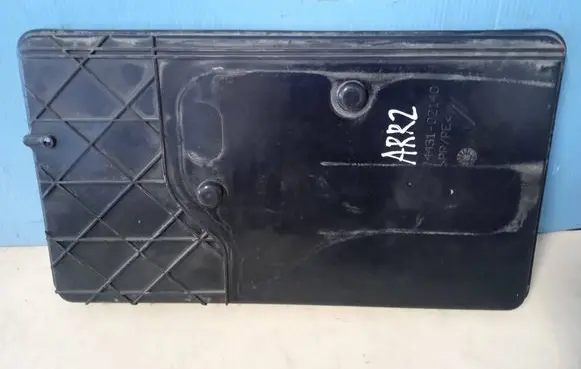 Toyota Avensis T270 Battery tray 7443102140