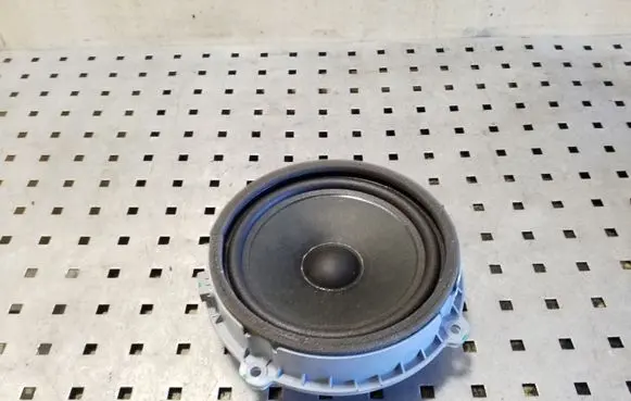 KIA Soul Front door speaker 96330M6200