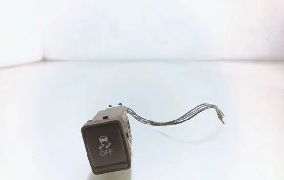 Traction control (ASR) switch