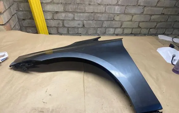 BMW 2 F46 Fender