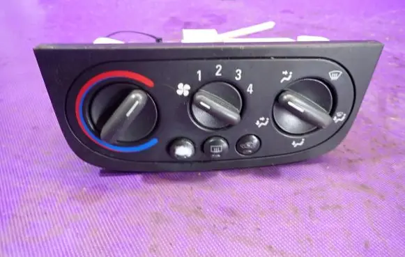 Opel Corsa C Interior fan control switch P10AAC1