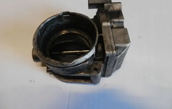Skoda Superb B5 (3U) Throttle valve 059128063B
