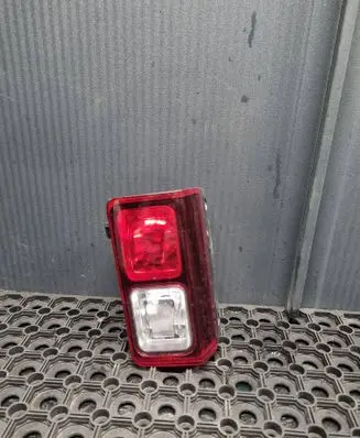 Opel Vivaro Rear bumper light 265596261R 93867976