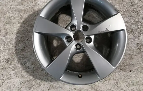 Skoda Rapid (NH) R16 alloy rim 
