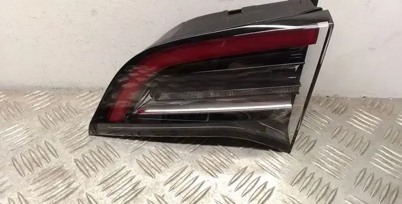 Tesla Model 3 Tailgate rear/tail lights 150208900B