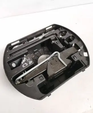 Citroen C3 Aircross Tool set 9817224380