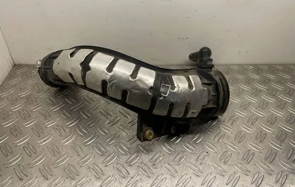 Ford Fusion II Air intake hose/pipe CV619R504BB