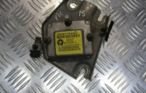 Chrysler PT Cruiser Airbag deployment crash/impact sensor P04671844AC