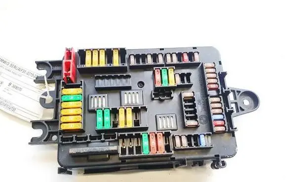 BMW 3 F30 F35 F31 Fuse box set 938907001