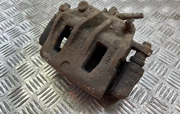 Hyundai Santa Fe Front brake caliper