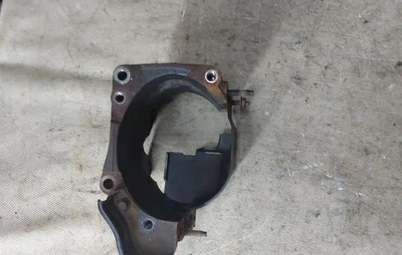 Ford S-MAX Other engine bay part 81727