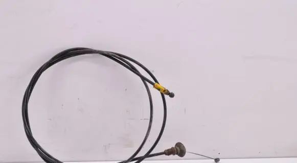 Toyota Yaris Engine bonnet/hood lock release cable 