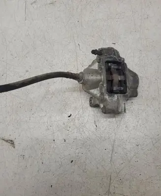 Mercedes-Benz 190 W201 Rear brake caliper
