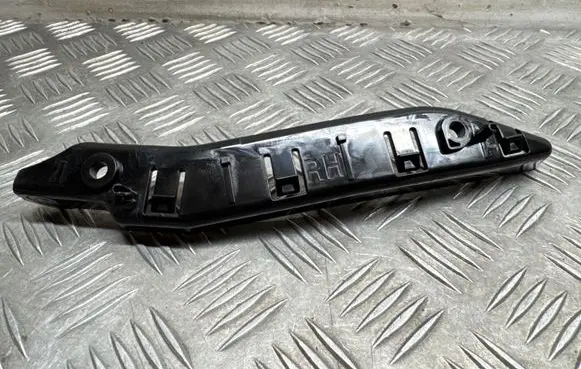 Tesla Model Y Front bumper mounting bracket 149377100B