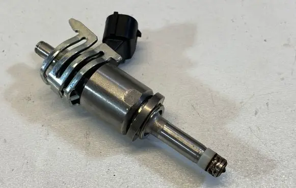 Lexus RX 450H Fuel injector 2325031120