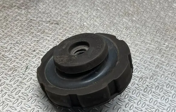 Porsche Macan (95B) Rear coil spring rubber mount 95B512149B